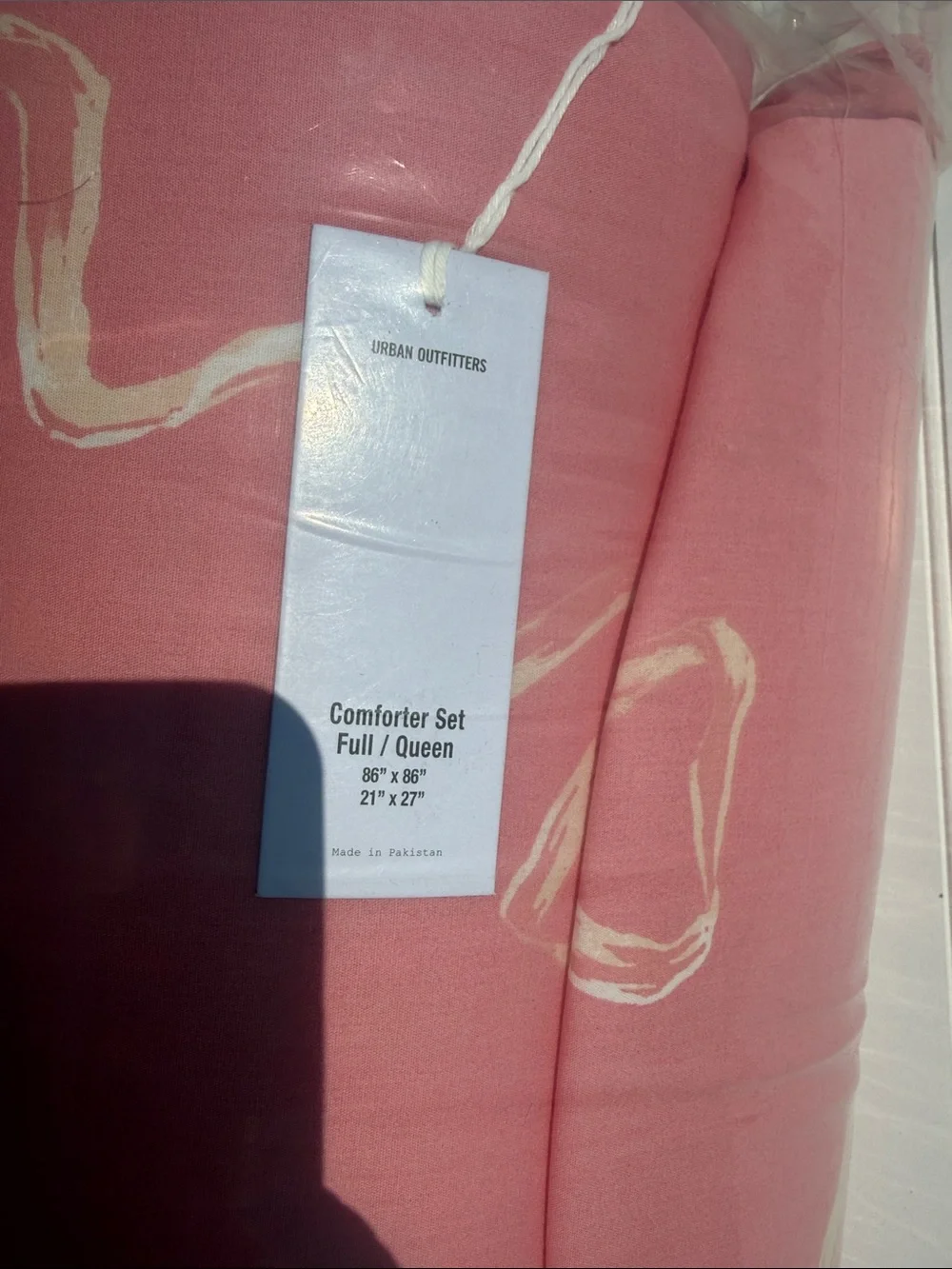 Urban Outfitters Painted Bows Patterned Comforter Set FULL/QUEEN new in package